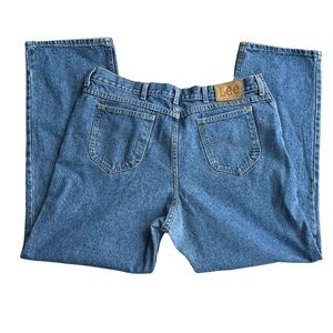 Lee Jeans Men's Regular‎ Fit Straight Leg Medium Wash Size: 42x32